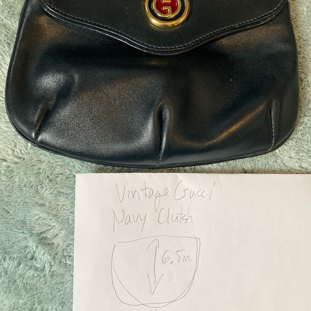 Vintage Gucci Navy Leather Clutch with Gold Emblem - Picture 5 of 7